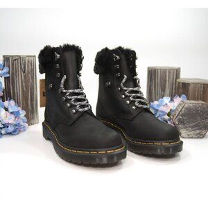 Dr. Martens 1460 Serena Streeter Faux Fur Collar Black Leather Boots Size 6 NIB